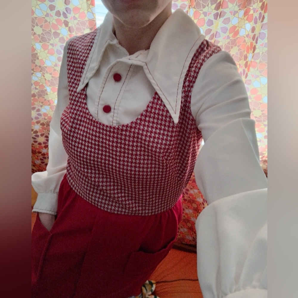 70s Wine Red Houndstooth Jumper Dress